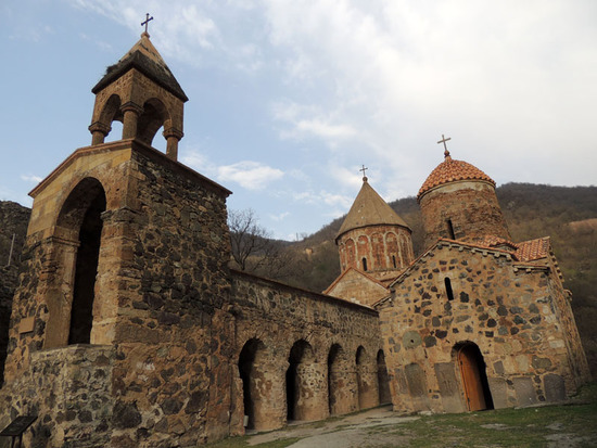 Монастырь Дадиванк. Монастырь Дадиванк.
