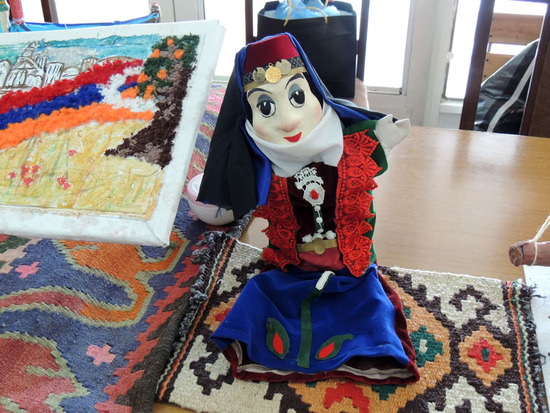 Карабахская бабушка. Карабахская бабушка.