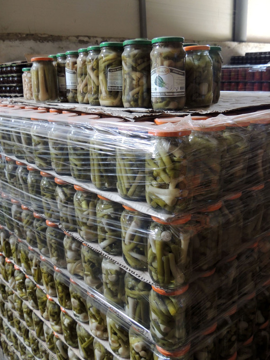 Маринованный чеснок. Маринованный чеснок.