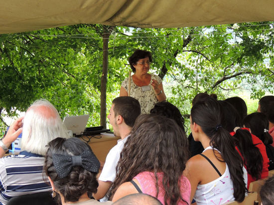 Свеилана аванесовна ведёт лекцию. Свеилана аванесовна ведёт лекцию.