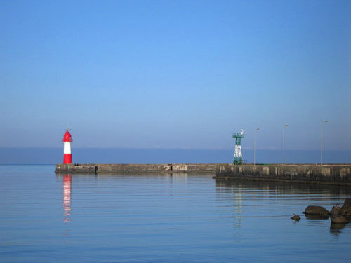 Сочи, моской порт. Фото с сайта www.nsmyslov.narod.ru