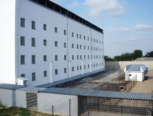 Нальчик, здание СИЗО-1. Фото: http://www.07.fsin.su/structure/sizo.php Нальчик, здание СИЗО-1. Фото: http://www.07.fsin.su/structure/sizo.php
