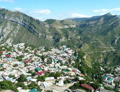 Село Гуниб в Дагестане, откуда родом Наида Асиялова. Фото: Fred Schaerli, http://commons.wikimedia.org/ Село Гуниб в Дагестане, откуда родом Наида Асиялова. Фото: Fred Schaerli, http://commons.wikimedia.org/