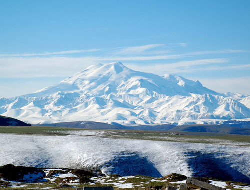 Эльбрус, Кабардино-Балкария. Фото: JukoFF, http://commons.wikimedia.org/ Эльбрус, Кабардино-Балкария. Фото: JukoFF, http://commons.wikimedia.org/