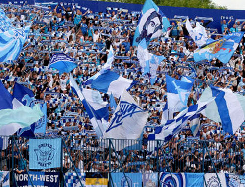 Фанаты футбольного клуба "Зенит". Фото: fc-zenit.ru Фанаты футбольного клуба "Зенит". Фото: fc-zenit.ru