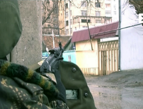 Спецоперация в Советском районе Махачкалы 20 января 2014 г. Фото НАК, http://nac.gov.ru/nakmessage/2014/01/21/spetsoperatsiya-v-prigorode-makhachkaly-zavershena-neitralizovany-troe-bandito.html Спецоперация в Советском районе Махачкалы 20 января 2014 г. Фото НАК, http://nac.gov.ru/nakmessage/2014/01/21/spetsoperatsiya-v-prigorode-makhachkaly-zavershena-neitralizovany-troe-bandito.html