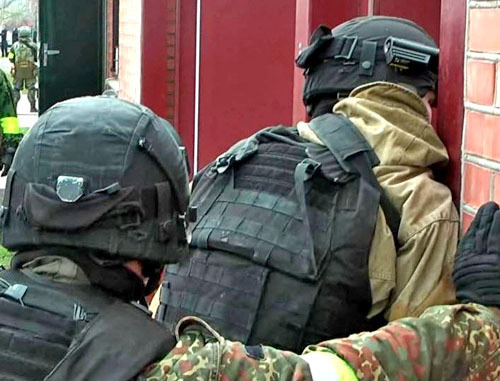 Сотрудники правоохранительных органов. Фото http://nac.gov.ru/ Сотрудники правоохранительных органов. Фото http://nac.gov.ru/