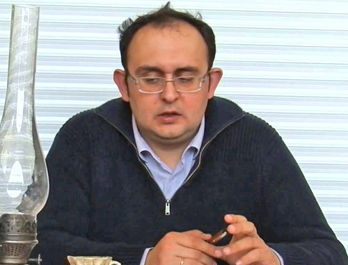Украинский политолог Станислав Федорчук. Кадр из видео, размещенное пользователем Свободный Донбасс на www.youtube.com Украинский политолог Станислав Федорчук. Кадр из видео, размещенное пользователем Свободный Донбасс на www.youtube.com
