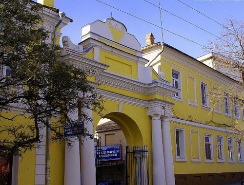 Астрахань, здание городской думы. Фото: http://astrakhan.vsedomarossii.ru/house/33647 Астрахань, здание городской думы. Фото: http://astrakhan.vsedomarossii.ru/house/33647
