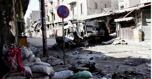 Улица в Аллепо после боев. Сирия. Фото: Voice of America News: Scott Bobb reports from Aleppo, Syria https://ru.wikipedia.org Улица в Аллепо после боев. Сирия. Фото: Voice of America News: Scott Bobb reports from Aleppo, Syria https://ru.wikipedia.org