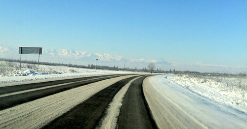 Автодорога Урвань-Нарткала. КБР. Фото Людмилы Маратовой для "Кавказского узла" Автодорога Урвань-Нарткала. КБР. Фото Людмилы Маратовой для "Кавказского узла"