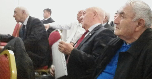 Участники заседания Общественной палаты республики КБР. Нальчик, 31 марта 2015 г. Фото Людмилы Маратовой для "Кавказского узла" Участники заседания Общественной палаты республики КБР. Нальчик, 31 марта 2015 г. Фото Людмилы Маратовой для "Кавказского узла"