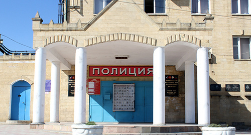 Здание полиции в Дербенте. Фото Патимат Махмудовой для "Кавказского узла" Здание полиции в Дербенте. Фото Патимат Махмудовой для "Кавказского узла"