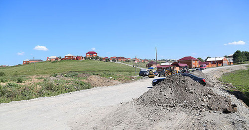 Село Сурхахи Назрановского района Ингушетии. Фото: официальный сайт Республики Ингушетии http://www.ingushetia.ru/ Село Сурхахи Назрановского района Ингушетии. Фото: официальный сайт Республики Ингушетии http://www.ingushetia.ru/