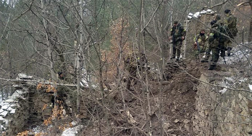 КТО в Дагестане, декабрь 2015. Фото: http://nac.gov.ru/nakmessage/2015/12/29/v-dagestane-v-khode-kto-neitralizovan-glavar-bandy.html КТО в Дагестане, декабрь 2015. Фото: http://nac.gov.ru/nakmessage/2015/12/29/v-dagestane-v-khode-kto-neitralizovan-glavar-bandy.html