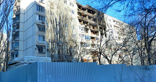 Разрушенный дом № 47 по улице Космонавтов в Волгограде. Январь 2015 г. Фото Татьяны Филимоновой для "Кавказского узла" Разрушенный дом № 47 по улице Космонавтов в Волгограде. Январь 2015 г. Фото Татьяны Филимоновой для "Кавказского узла"