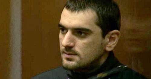 Аслан Черкесов в день оглашения приговора в Мосгорсуде. Москва, 28 октября 2011 г. Кадр из видеозаписи Мосгорсуда, http://www.mos-gorsud.ru/news/?id=502

