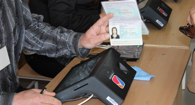 Выборы в Армении. Фото Тиграна Петросяна