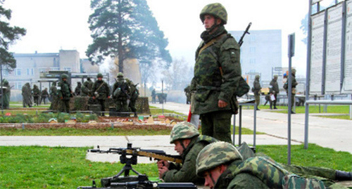 Учения мотострелкового полка Фото http://мультимедиа.минобороны.рф/multimedia/photo/gallery.htm?id=4134@cmsPhotoGallery