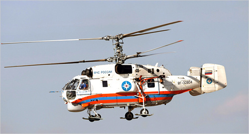 Вертолет МЧС. Фото http://aviapanorama.ru/2015/05/rossijskie-vertolety-9-maya-potushili-krupnyj-pozhar-v-moskve/