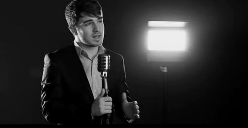 Зелимхан Бакаев. Кадр из видео пользователя
Grozny live https://www.youtube.com/watch?time_continue=72&v=VWsWRIfrg2E
