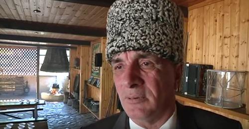 Руслан Гвашев. Кадр из видео пользователя pravakbr
https://www.youtube.com/watch?v=wZ4puMrbJSA&t=391s