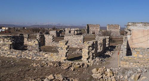 Разрушенные дома в Чоджуг Марджанлы. Фото © Sputnik / Murad Orujov
https://ru.sputnik.az/karabakh/20170208/408805707/vozvrasheniye-azerbaijancev-karabax-djodjug-merdjanli.html