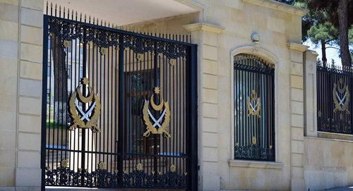 Министерство обороны Азербайджана Фото © Спутник / Анар Мустафаев
https://sputnik.az/karabakh/20171114/412739000/cebhede-ateshkes-pozulub.html