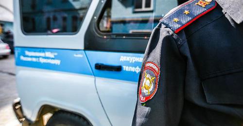 Сотрудник полиции. Фото: Денис Яковлев / Югополис Сотрудник полиции. Фото: Денис Яковлев / Югополис