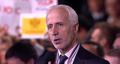 Пресс-секретарь главы Чечни Альви Каримов. Фото: кадр видео
Николай Дьячков
https://www.youtube.com/watch?time_continue=135&v=gLB43N9XMq0 Пресс-секретарь главы Чечни Альви Каримов. Фото: кадр видео
Николай Дьячков
https://www.youtube.com/watch?time_continue=135&v=gLB43N9XMq0