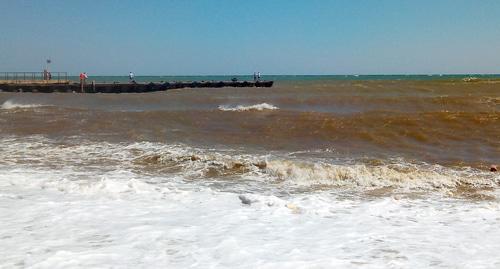 Штррм на Чёрном море. Фото Нины Тумановой для "Кавказского узла"