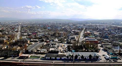 Хасавюртский микрорайон, где проходил десятый Съезд чеченцев Дагестана. 25 ноября 2018 г. Кадр из видео пользователя
Криминальная Россия Кавказ
https://www.youtube.com/watch?v=T8Xwwe6-11o