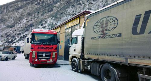 КПП "Верхний Ларс". Фото Эммы Марзоевой для "Кавказского узла"