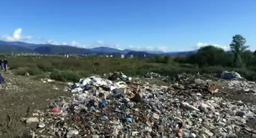 Сухумская свалка Фото 
Телекомпания Абаза-ТВ https://www.youtube.com/watch?time_continue=3&v=vJeKcTfJ3fk
