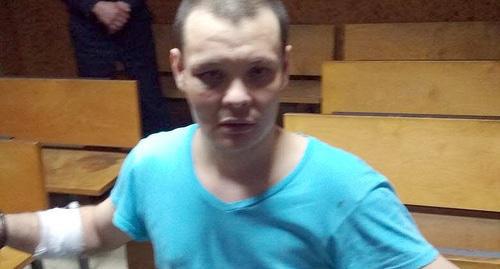 Тимур Муритов со следами побоев и порезов. Апрель 2018. Фото адвоката Исрафилом Гададовым  для "Кавкуазского узла"