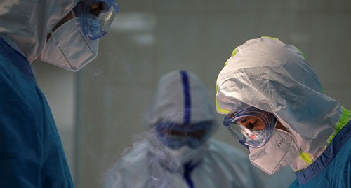 Медицинские работники. Фото: REUTERS/Maxim Shemetov