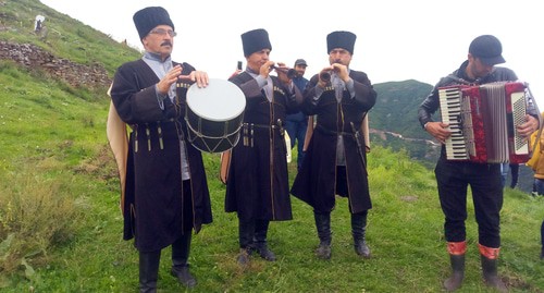 Музыканты. Фото: Мурад Мурадов для "Кавказского узла"
