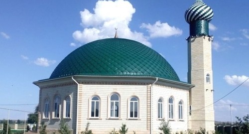 Мечеть в поселке Мирный, фото: пресс-служюа ДУМ Ставропольского края. Мечеть в поселке Мирный, фото: пресс-служюа ДУМ Ставропольского края.