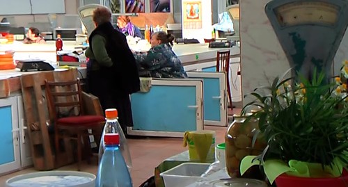 Рынок Сухума. Кадр видео
AiRad https://www.youtube.com/watch?v=eclhLmm_PmM&feature=emb_logo Рынок Сухума. Кадр видео
AiRad https://www.youtube.com/watch?v=eclhLmm_PmM&feature=emb_logo