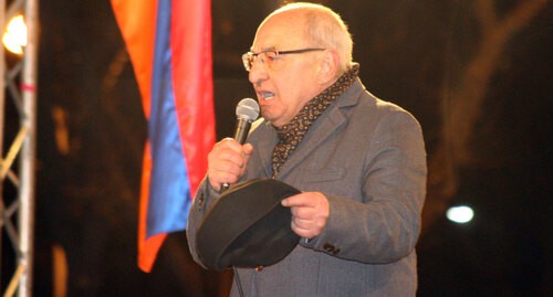 Вазген Манукян. Фото Тиграна Петросяна для "Кавказского узла" Вазген Манукян. Фото Тиграна Петросяна для "Кавказского узла"