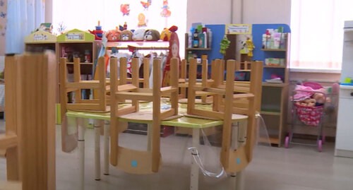 Помещение в детсаде Алагира. Кадр видео 
ГТРК Алания https://www.youtube.com/watch?v=Zzqx1ARm3hU&t=77s