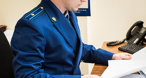 Сотрудник прокуратуры. Фото Елены Синеок, Юга.ру Сотрудник прокуратуры. Фото Елены Синеок, Юга.ру