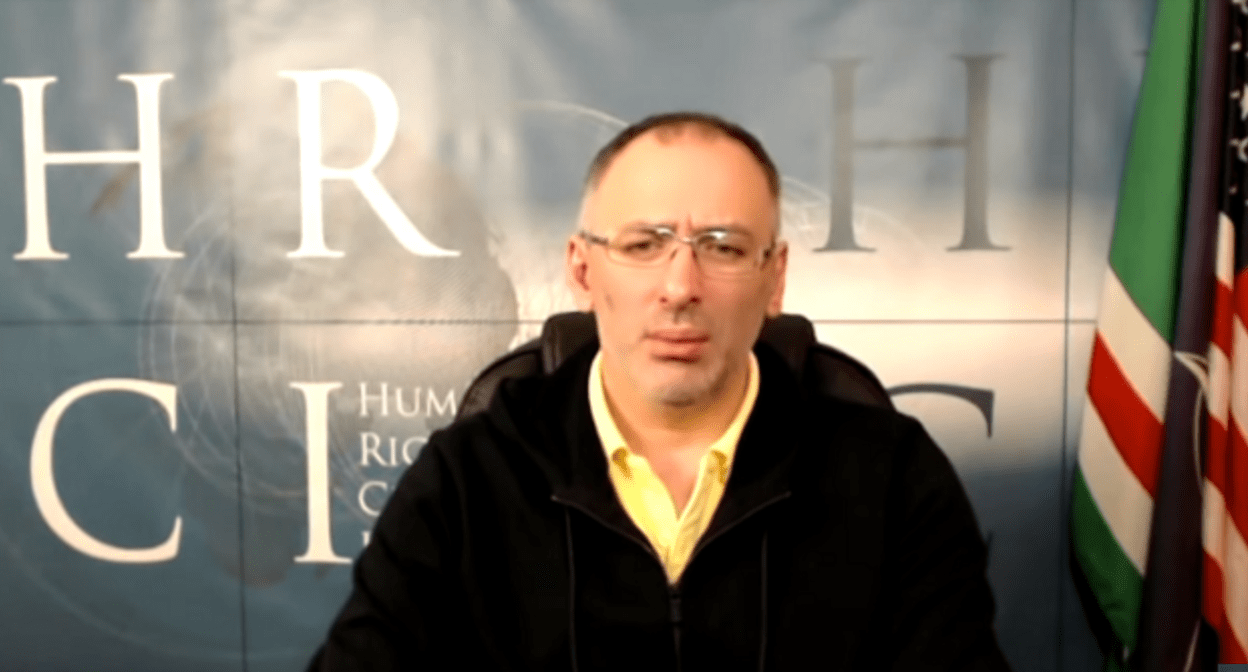 Аслан Арцуев. Кадр видео, опубликованного на YouTube-канале REALITY – HRCI youtu.be/lXOhmJ5Dv18
