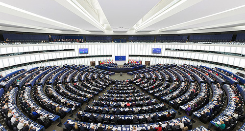 Заседание Европарламента. Фото: Diliff https://ru.wikipedia.org/