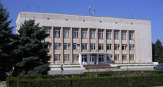 Администрация города Прохладного. Фото: официальный сайт https://prohladnyi.kbr.ru/news/ Администрация города Прохладного. Фото: официальный сайт https://prohladnyi.kbr.ru/news/