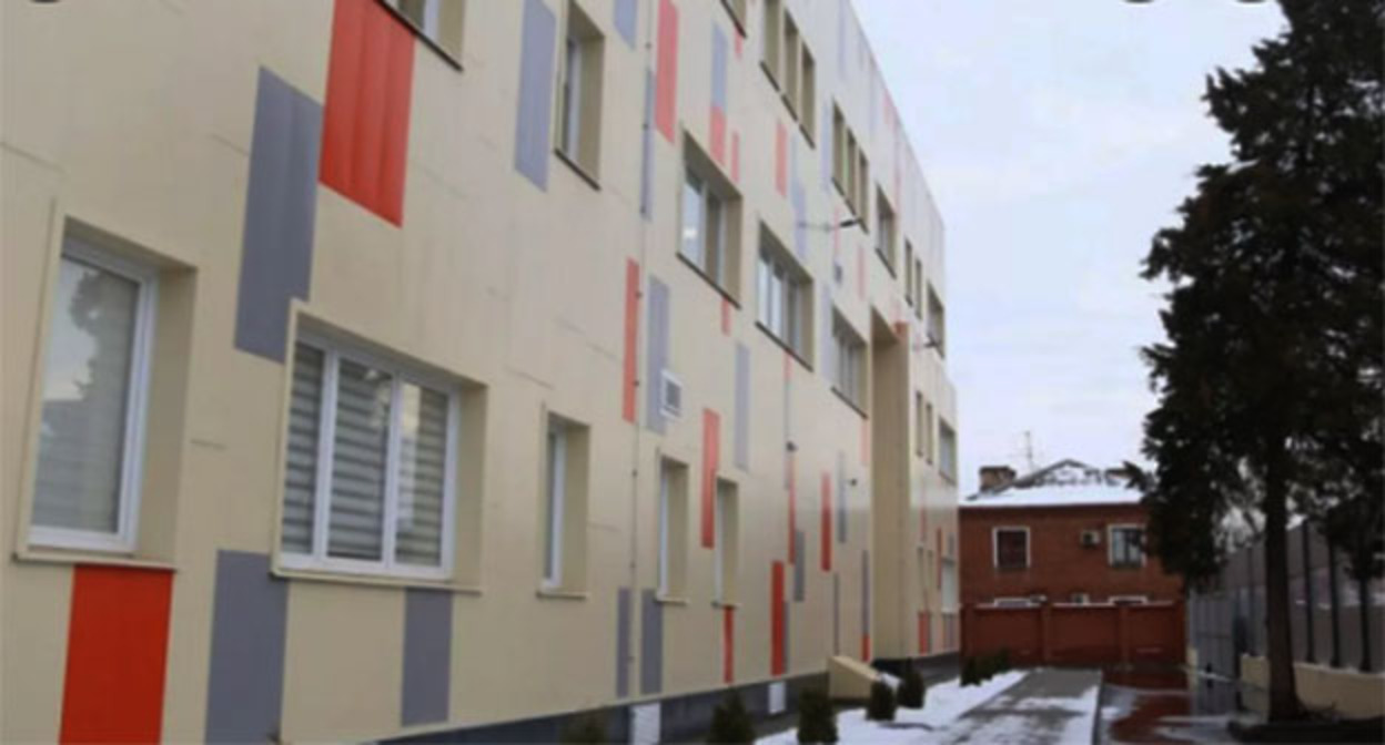 Краснодарская гимназия №92. Фото: официальный сайт Администрации и городская Дума Краснодара
 https://krd.ru