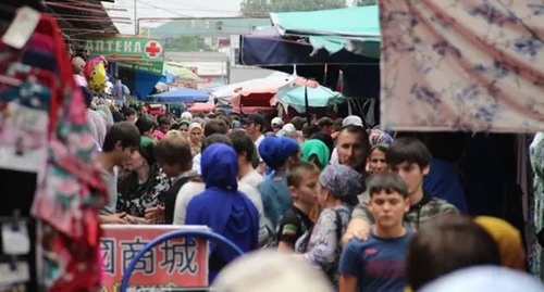 Рынок "Беркат" в Грозном. Фото Магомеда Магомедова для "Кавказского узла".