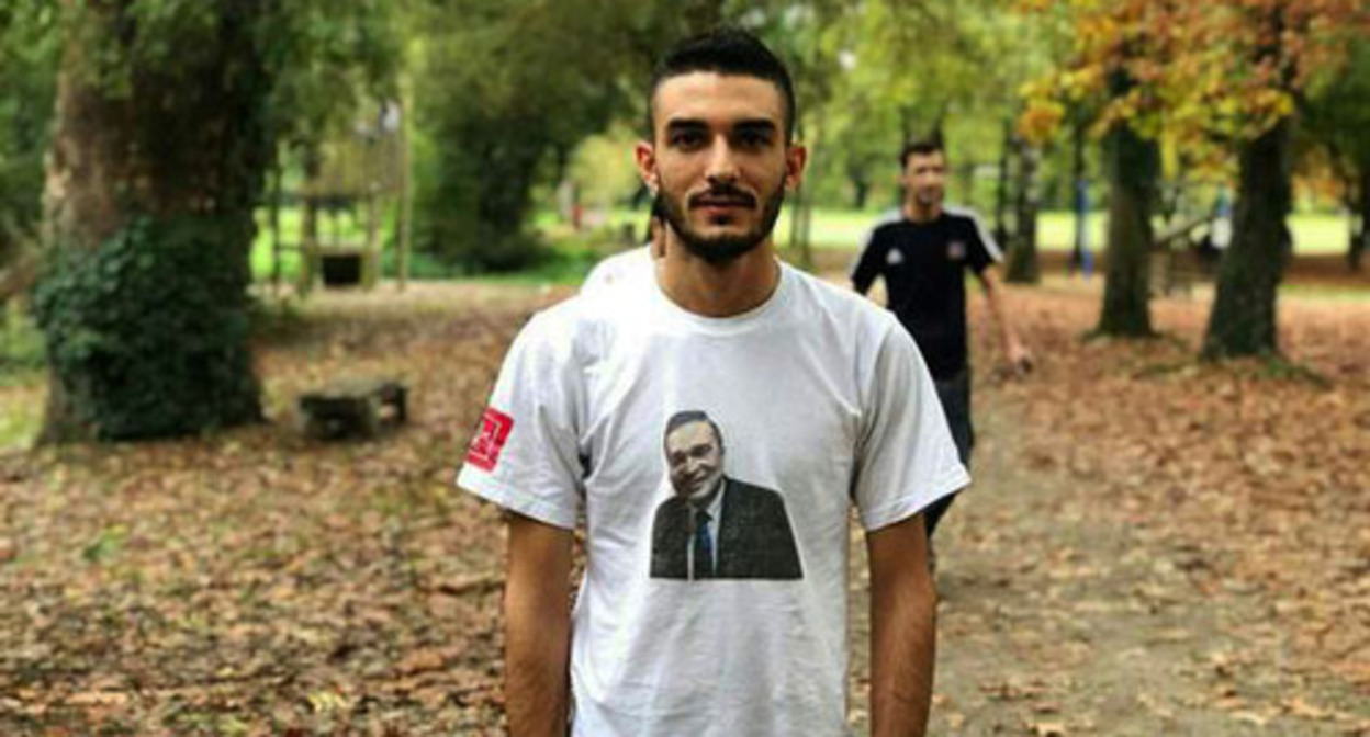 Блогер Мухаммад Мирзали. Скриншот http://www.massa.az/news/az/4998/arestovan-zyat-blogera-kotoryj-nahoditsya-v-politemigracii
