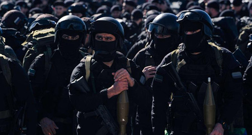Чеченские военнослужащие. Фото: Шамиль Мазиев /ИА "Грозный-информ"