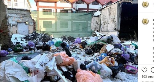 Свалка мусора в Нальчике. Скриншот сообщения https://www.instagram.com/p/CKeLkG2jwcB/